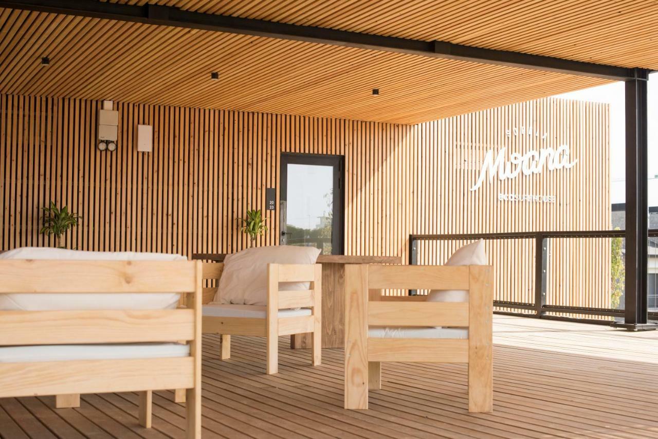 Moana Eco Surf House Hostel Sopelana Exterior photo